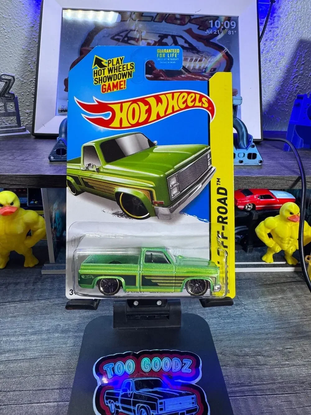 Hot wheels 2014 Kmart exclusive 83 Chevy Silverado